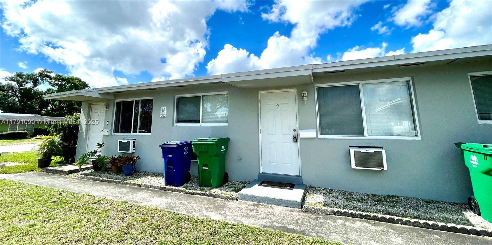 Miramar, FL 33023,7551 Venetian St #1-4