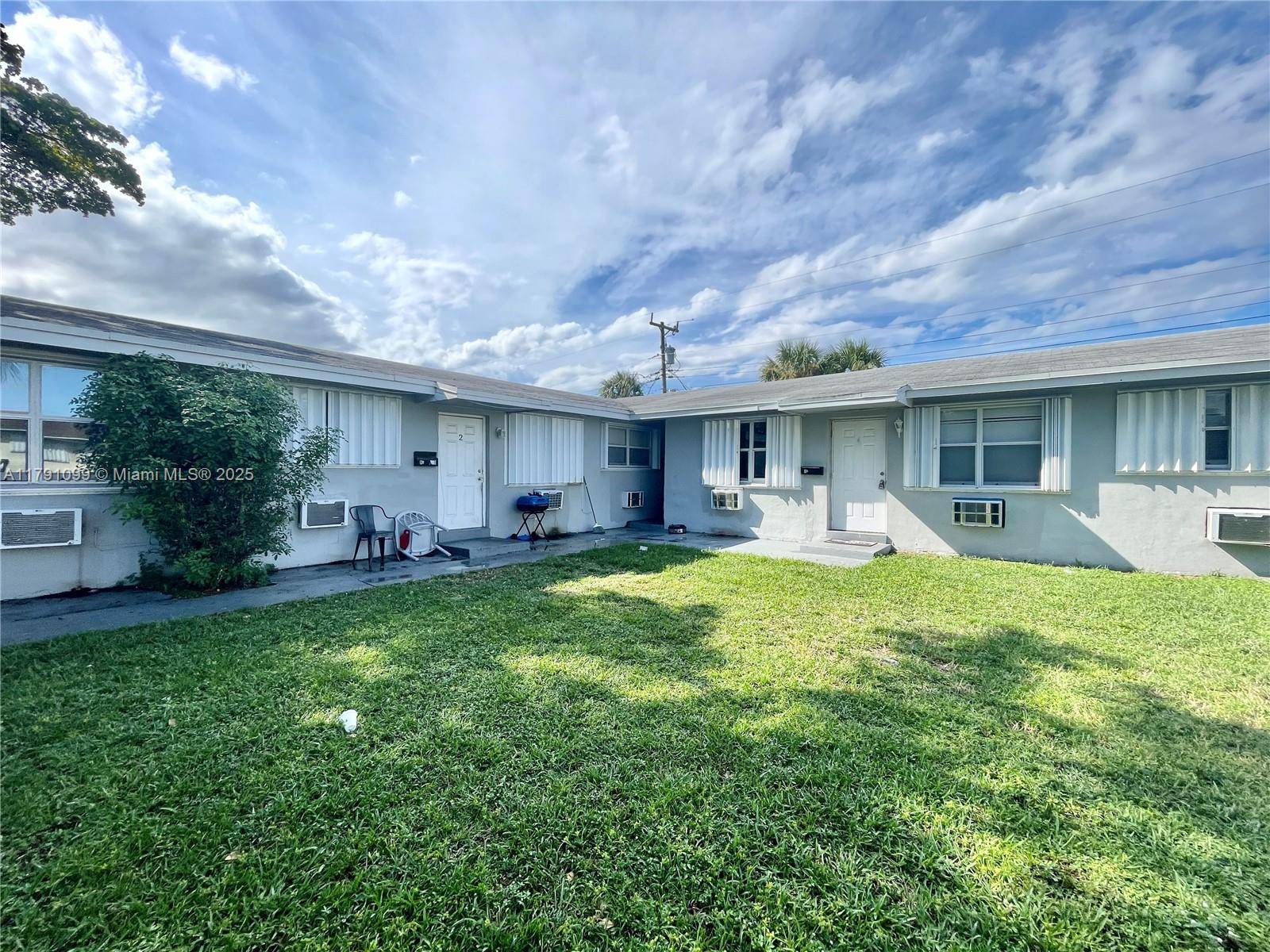 Miramar, FL 33023,7551 Venetian St #1-4