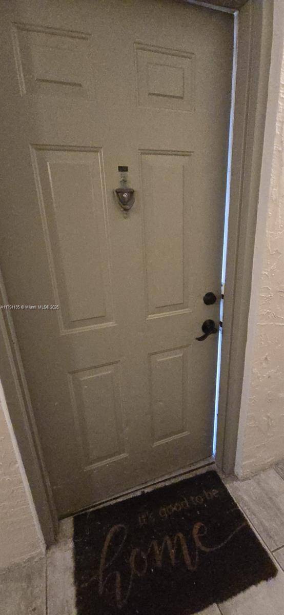 Cutler Bay, FL 33189,8240 SW 210th St #214