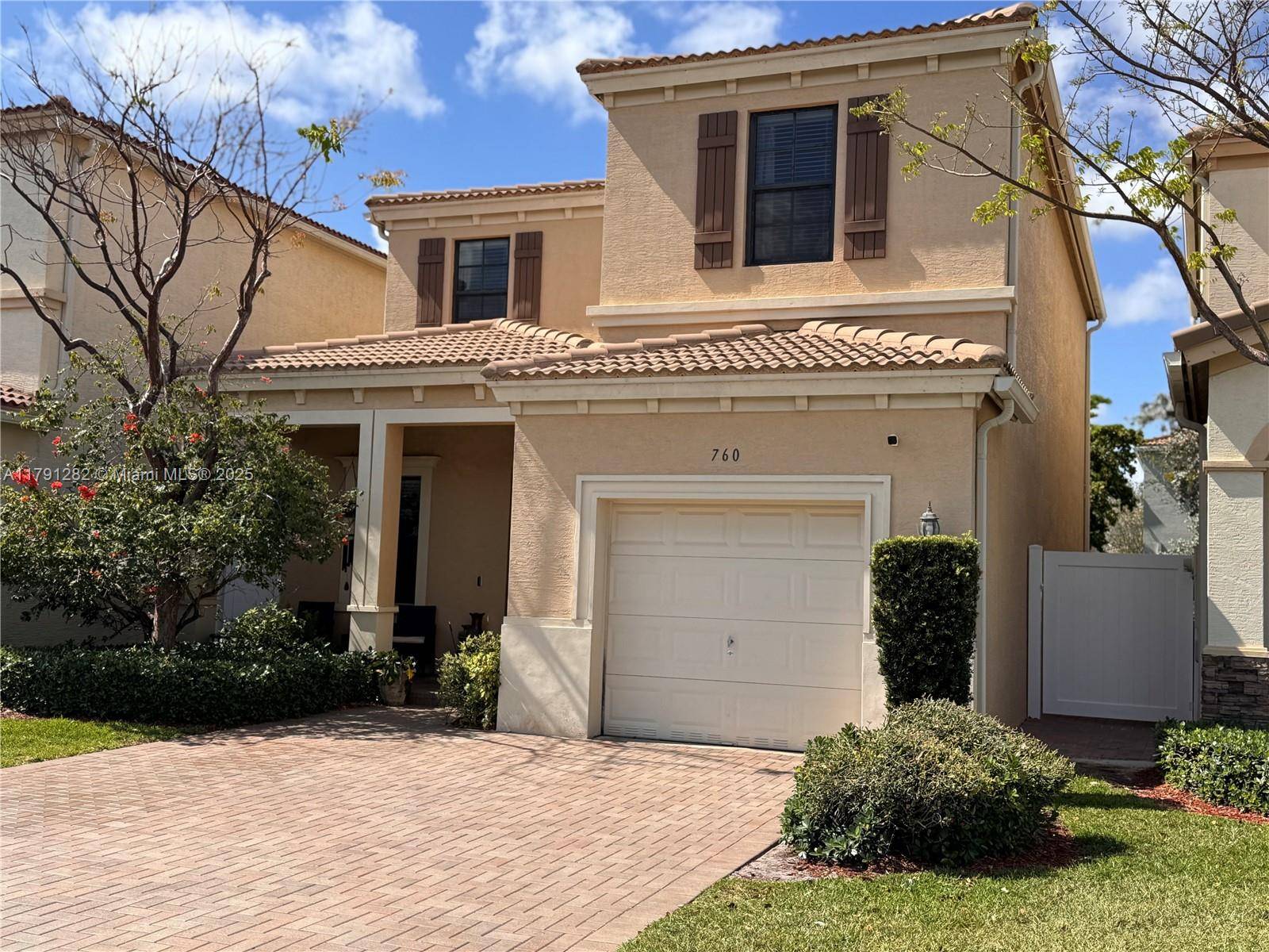 Miami, FL 33179,760 NE 193rd Ter