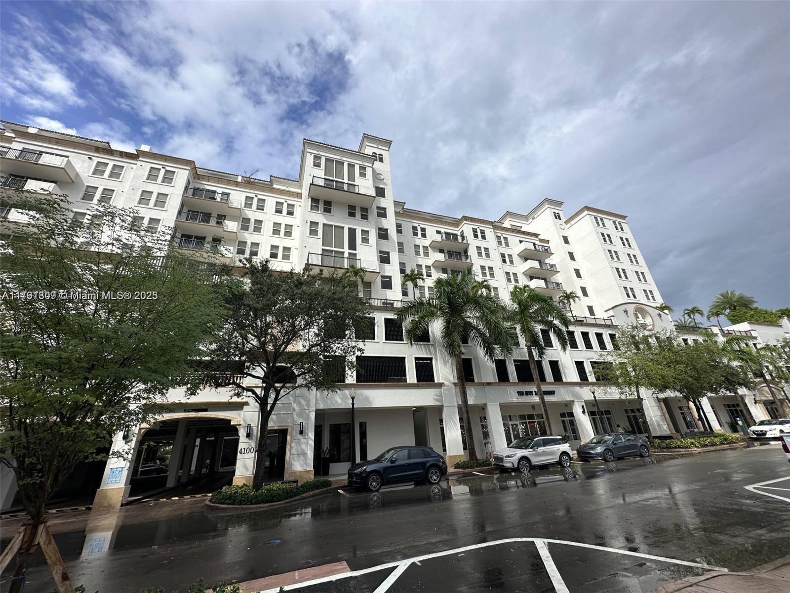 Coral Gables, FL 33146,4100 Salzedo St #604
