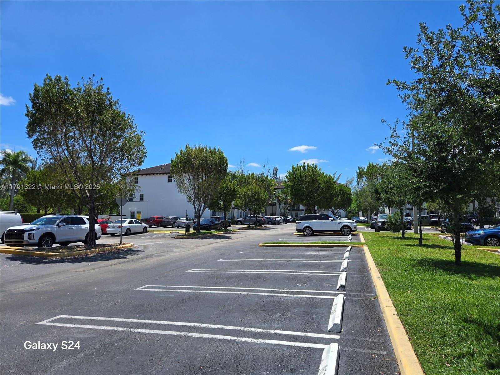 Doral, FL 33178,8740 NW 97th Ave #203