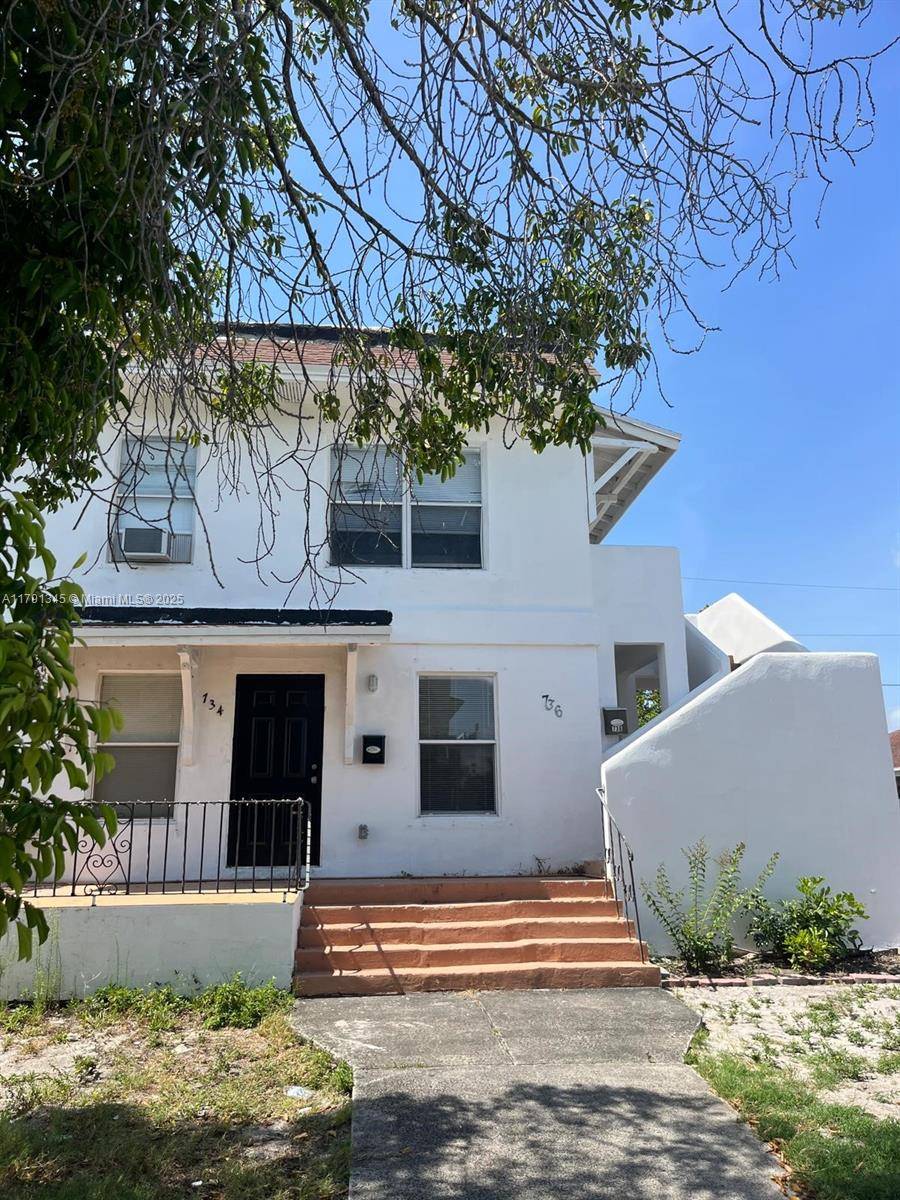 West Palm Beach, FL 33405,734 Gotham Ct #734