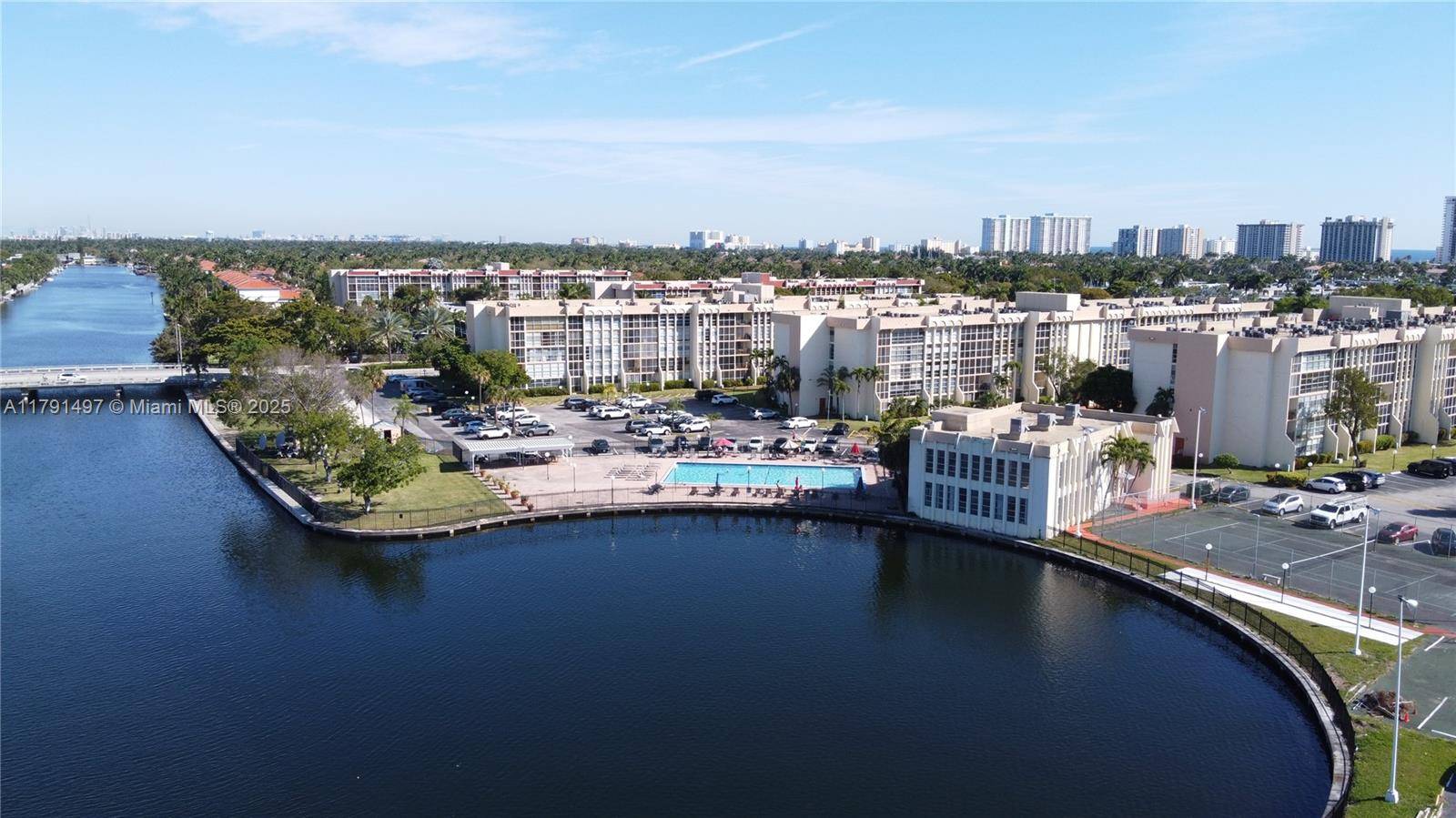 Hallandale Beach, FL 33009,851 Three Islands Blvd #411