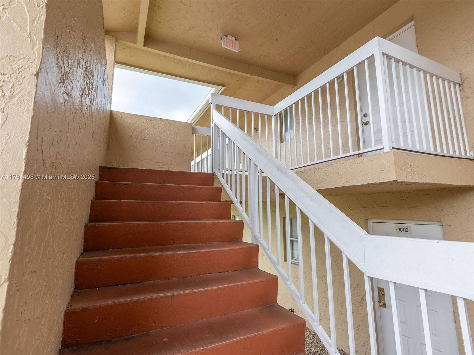 Coral Springs, FL 33071,10106 Twin Lakes Dr #4-I