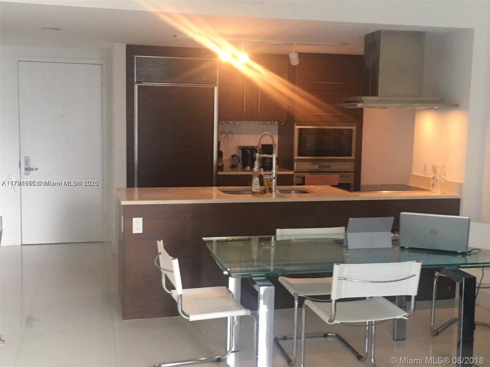 Miami, FL 33131,485 Brickell Ave #1903