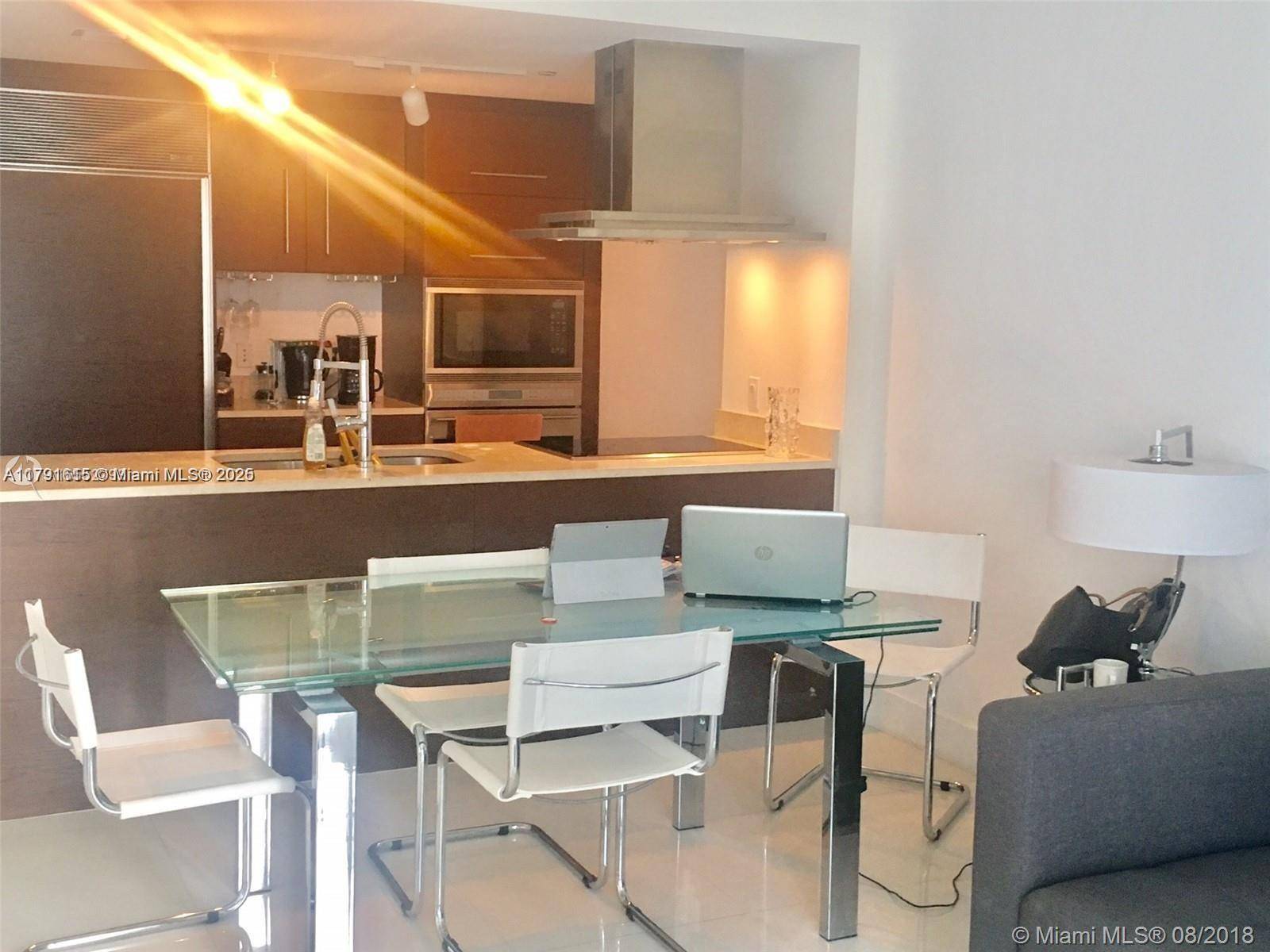 Miami, FL 33131,485 Brickell Ave #1903