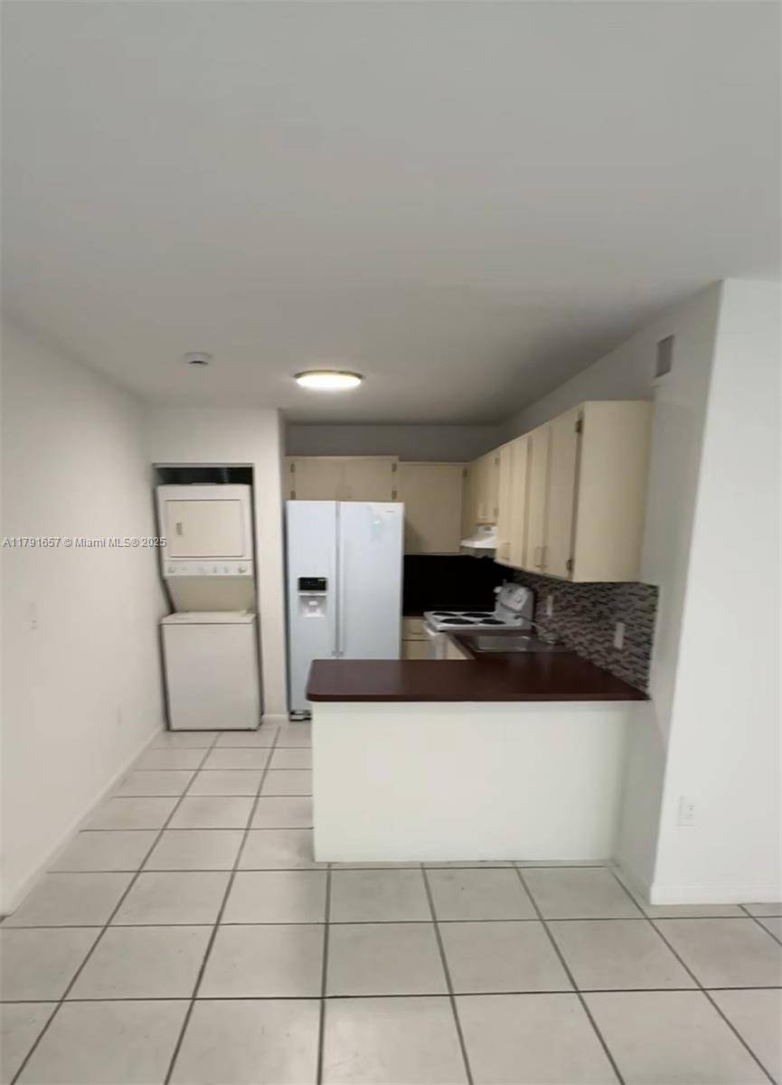 Miami, FL 33125,2727 NW 17th Ter #303