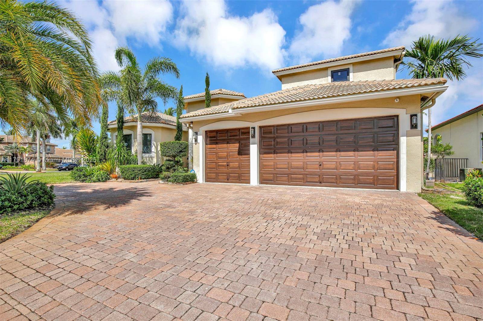 Miramar, FL 33029,3260 SW 189th Ave