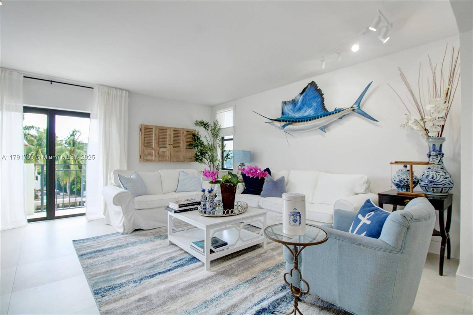 Coral Gables, FL 33133,6901 Edgewater Dr #321