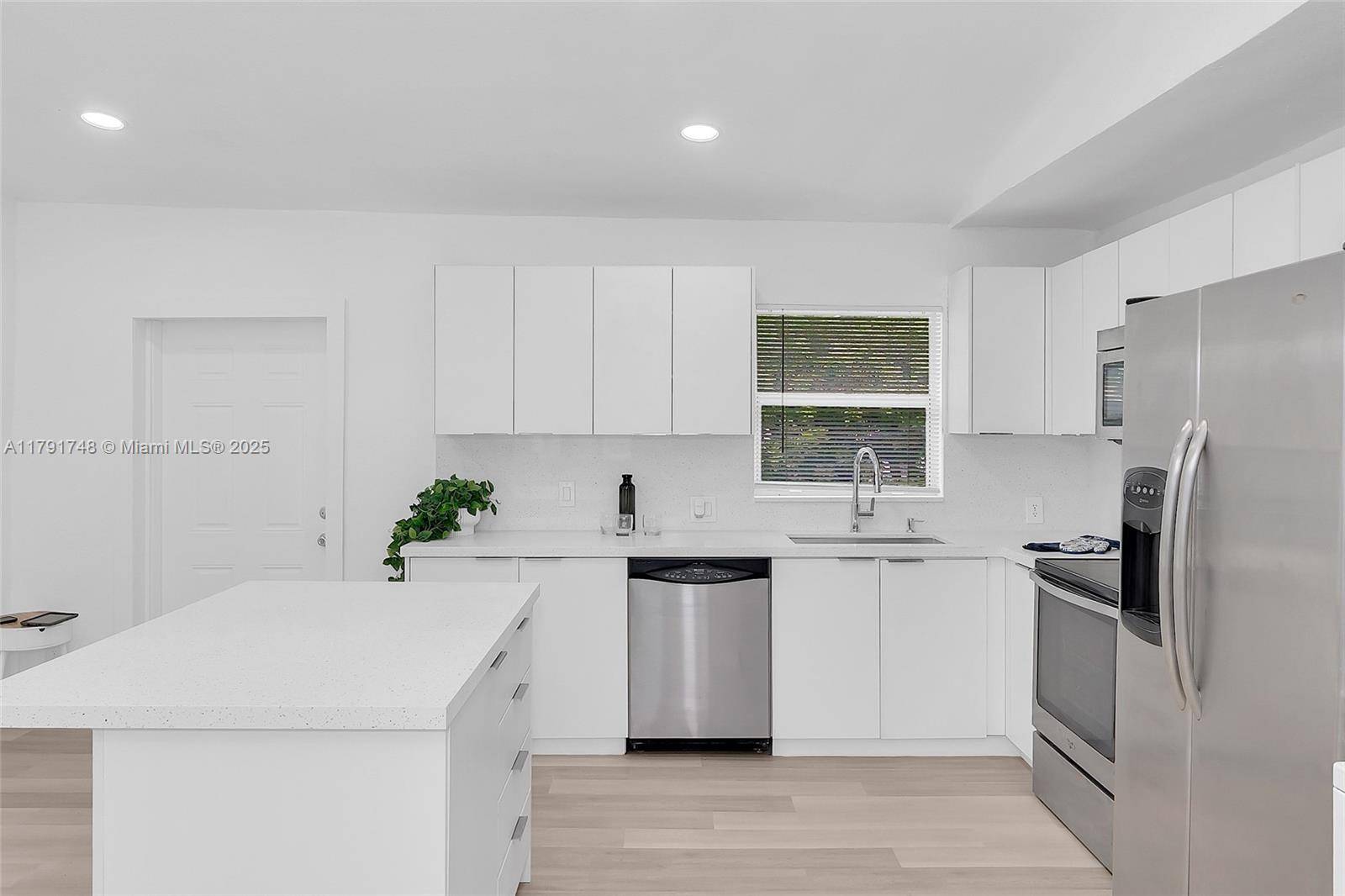 Fort Lauderdale, FL 33312,3413 SW 12th Ct #0