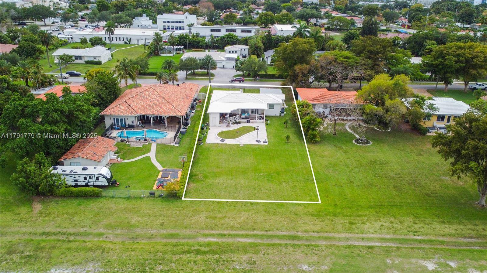 Miami Springs, FL 33166,1025 Hunting Lodge Dr