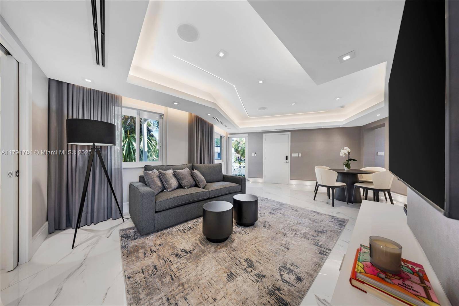 Bal Harbour, FL 33154,10190 Collins Ave #203