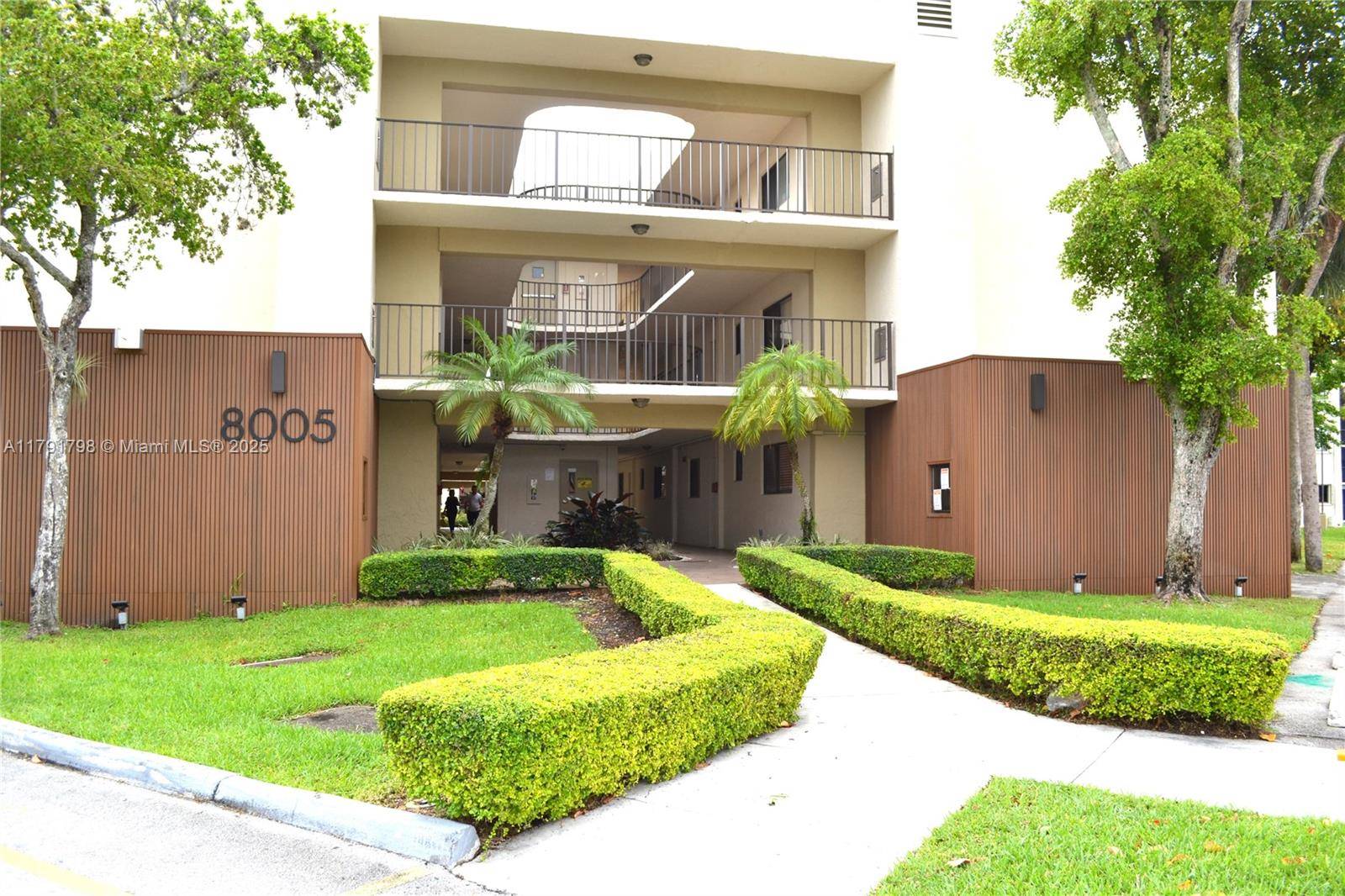 Miami, FL 33173,8005 SW 107th Ave #109