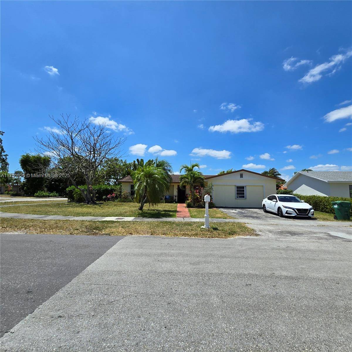 Kendall, FL 33183,12900 SW 81st St