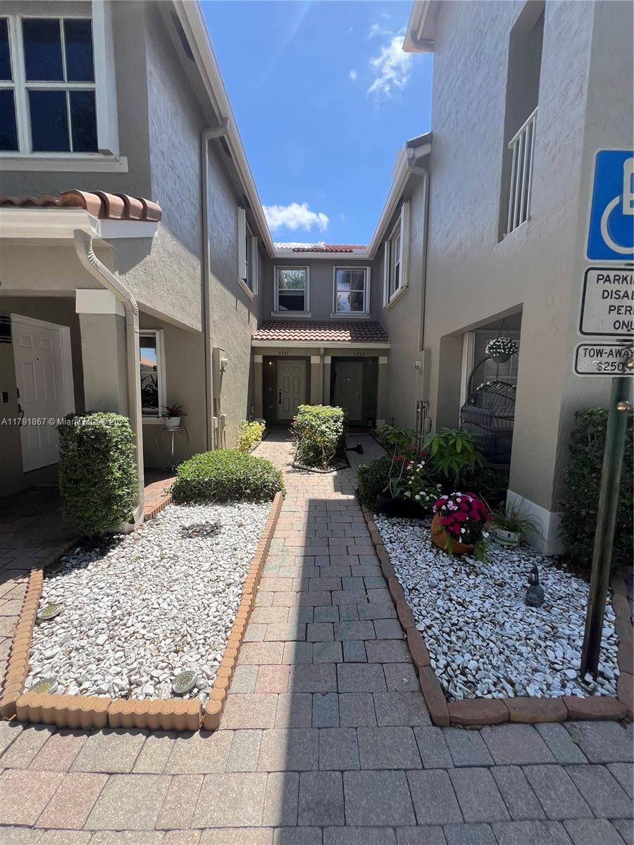 Miramar, FL 33027,5357 SW 125th Ave