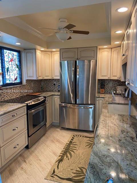 Jupiter, FL 33477,200 Ocean Trail Way #1304