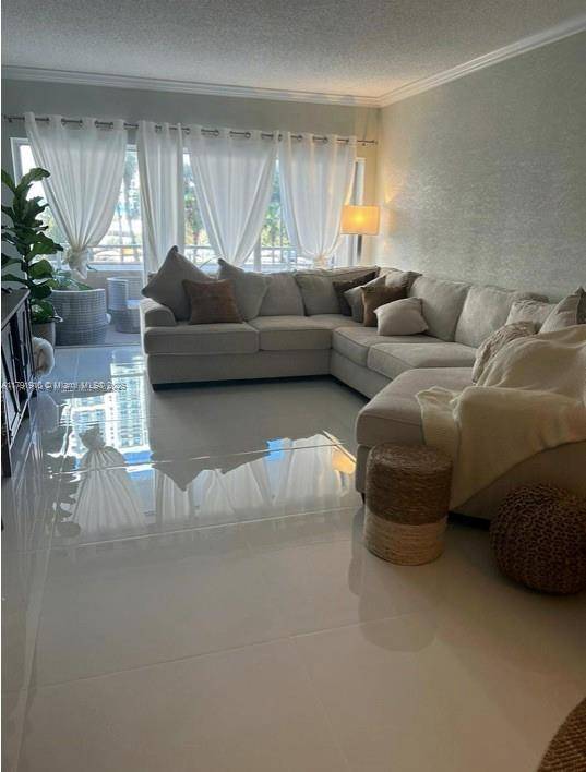 Hallandale Beach, FL 33009,1985 S Ocean Dr #2B