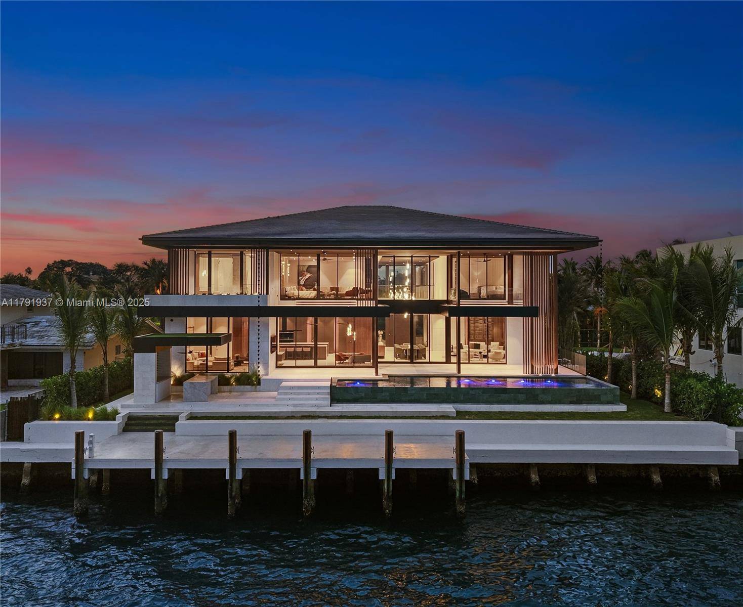 North Miami, FL 33181,11404 N Bayshore Dr