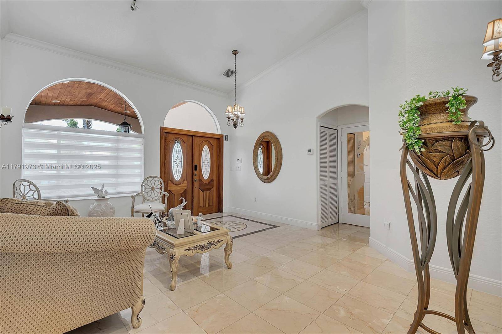 Miami, FL 33175,2045 SW 142nd Pl