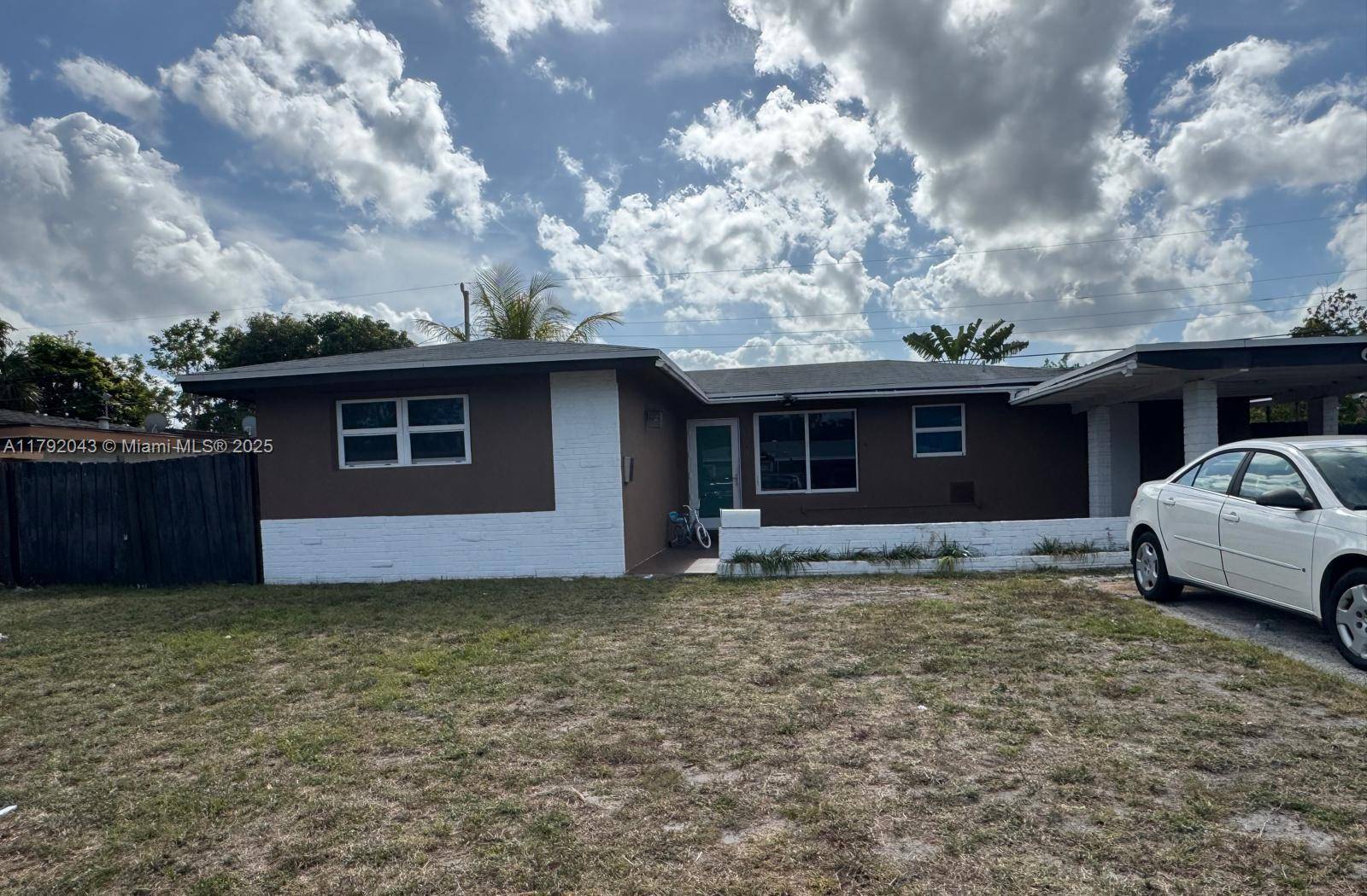 Fort Lauderdale, FL 33312,625 W Dayton Cir