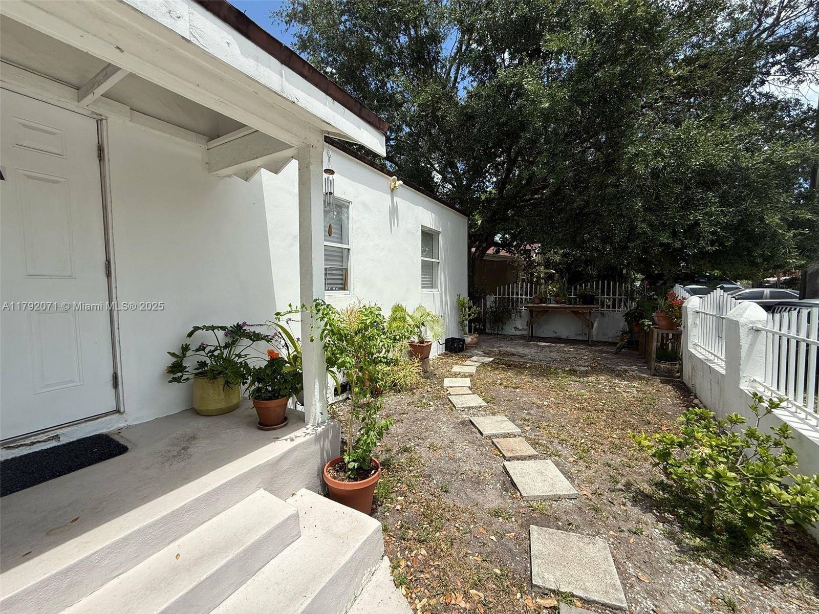 Miami, FL 33127,275 NW 46th St #FRONT
