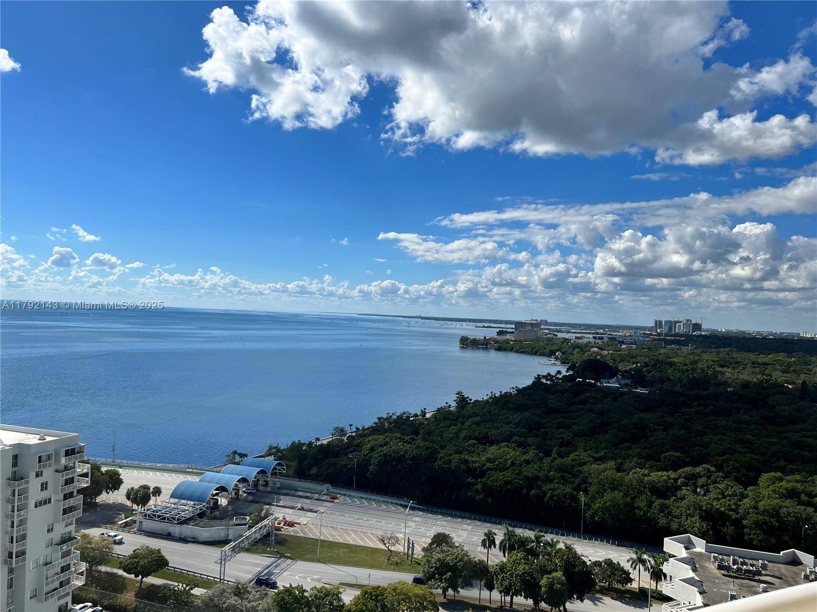 Miami, FL 33129,2475 Brickell Ave #2207