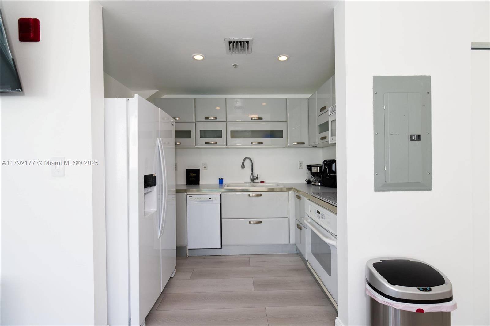 Miami Beach, FL 33141,6580 Indian Creek Dr #608