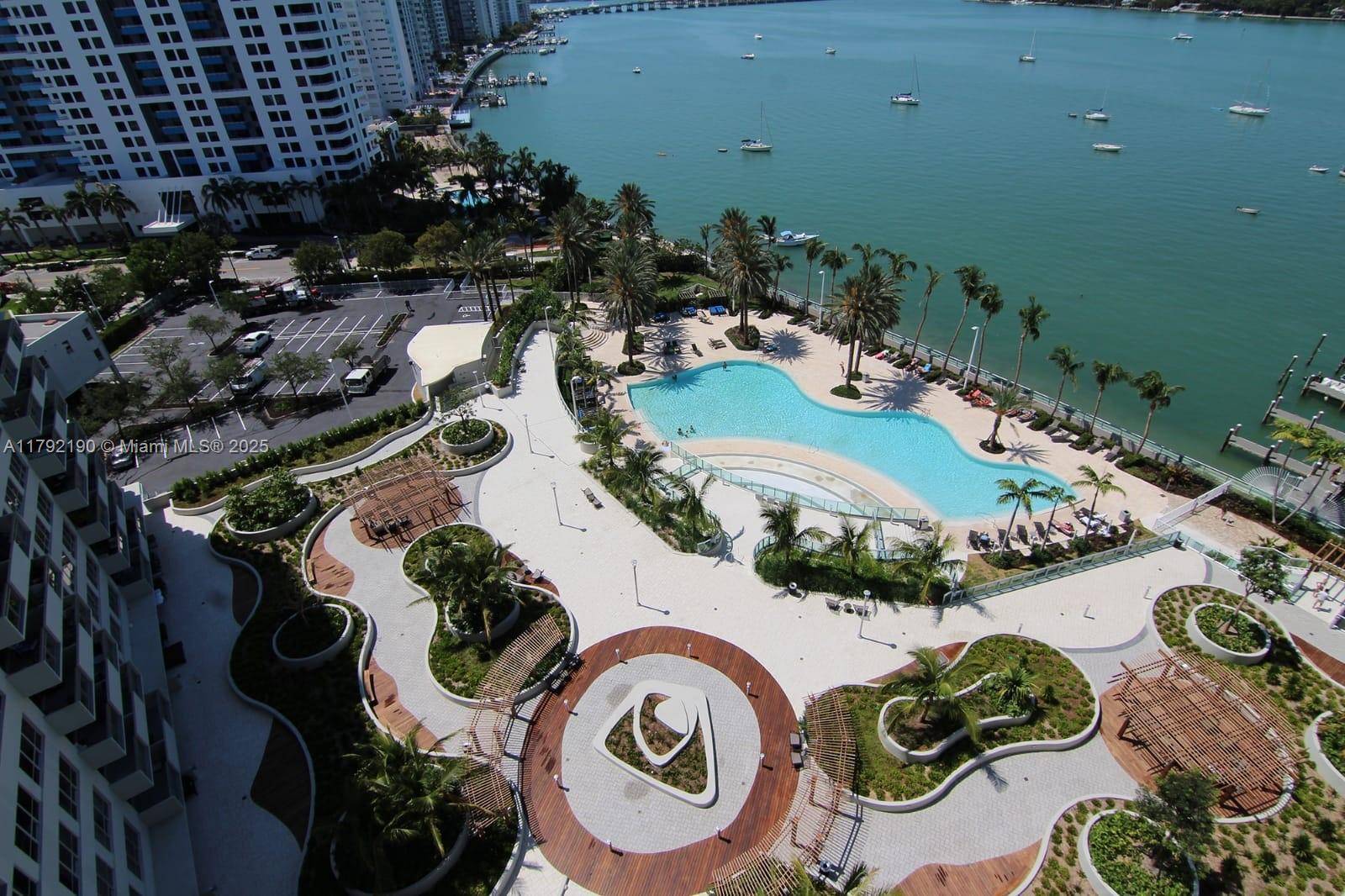Miami Beach, FL 33139,1500 Bay Rd #1528S