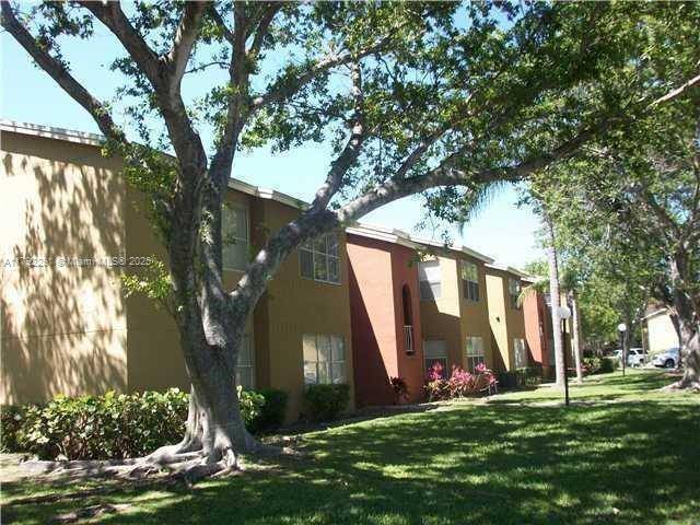 West Palm Beach, FL 33409,1401 Village Blvd #1722