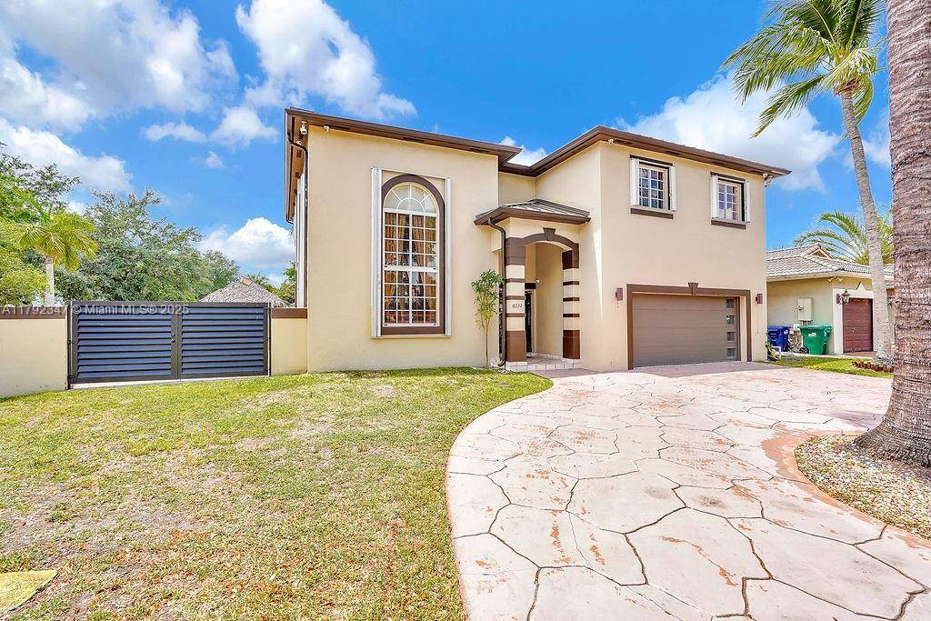 Miami Lakes, FL 33018,16732 NW 89th Pl