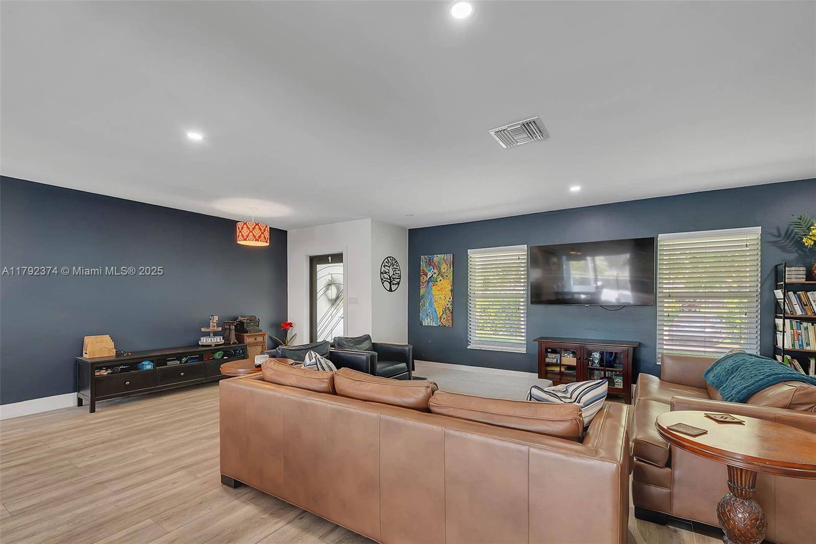 Palmetto Bay, FL 33157,16840 SW 87th Ave