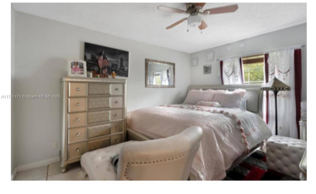 Boca Raton, FL 33428,11233 W Model Cir W