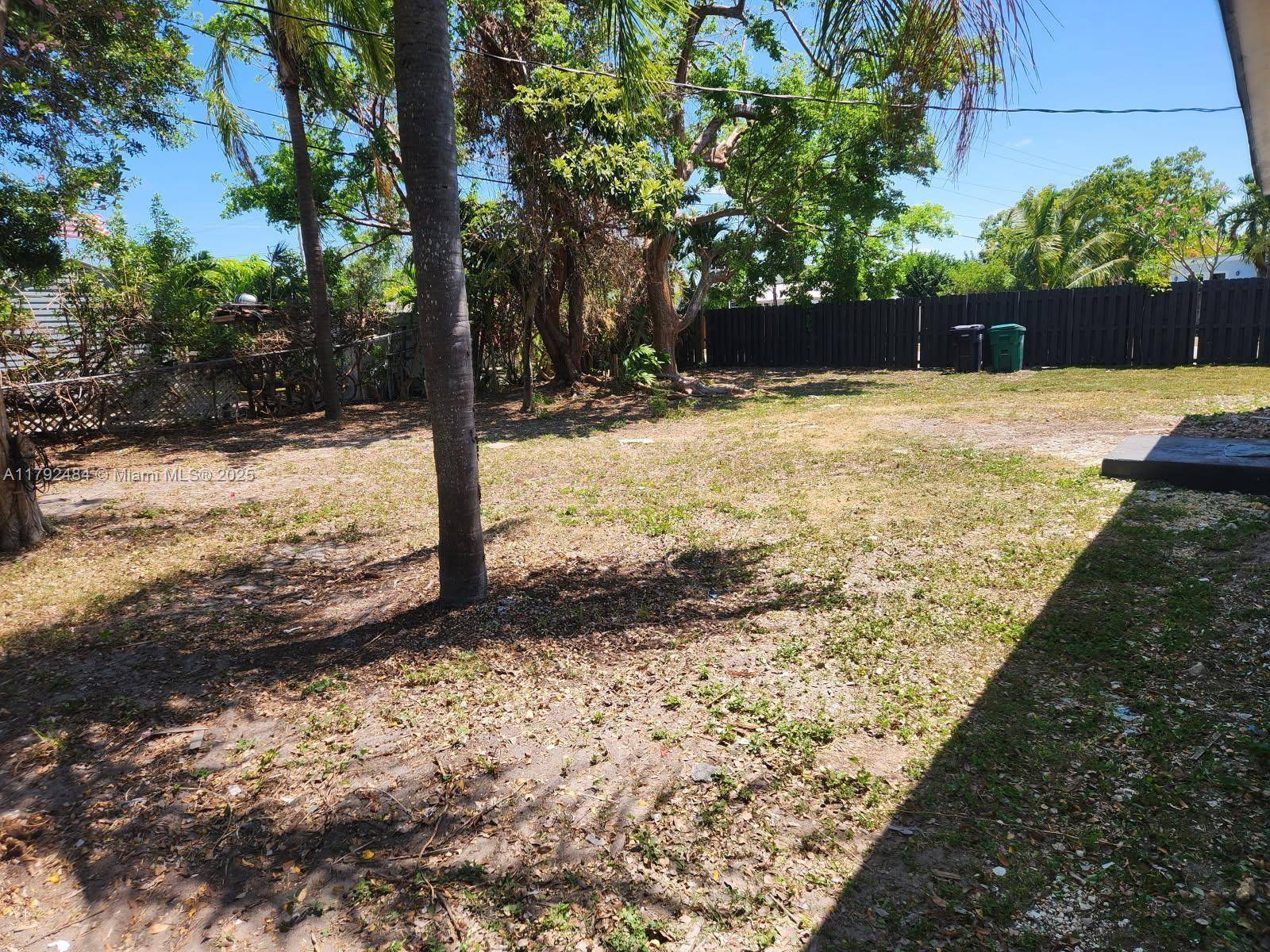 Cutler Bay, FL 33189,9340 Martinique Dr