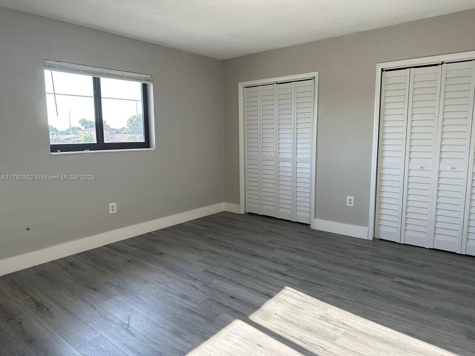 Hialeah, FL 33012,805 W 30th St #20
