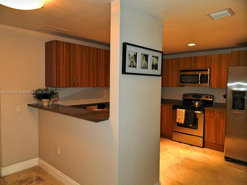 Miami Beach, FL 33141,6305 SE Indian Creek Dr #3F