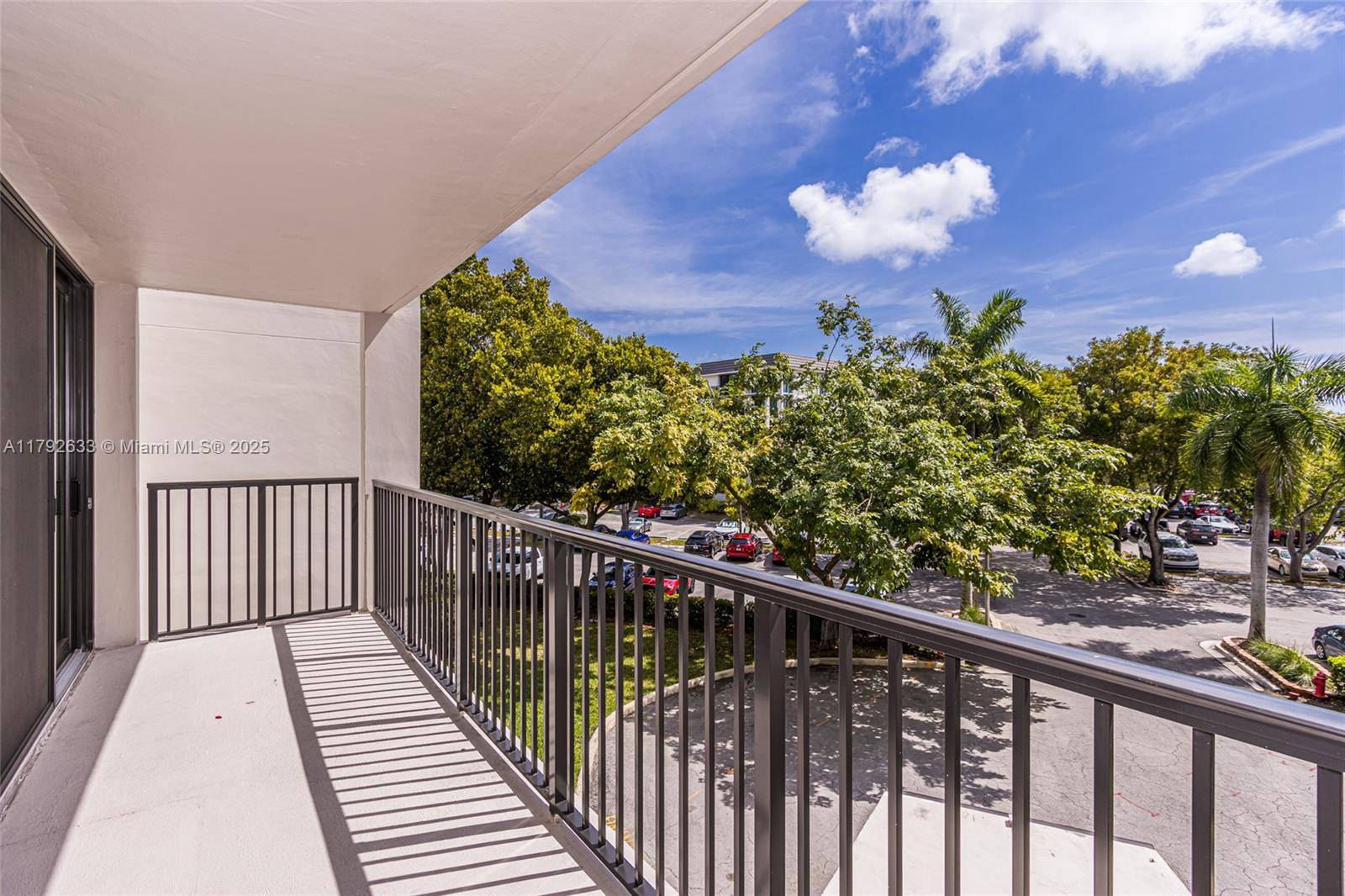 Fort Lauderdale, FL 33315,1301 River Reach Dr #312