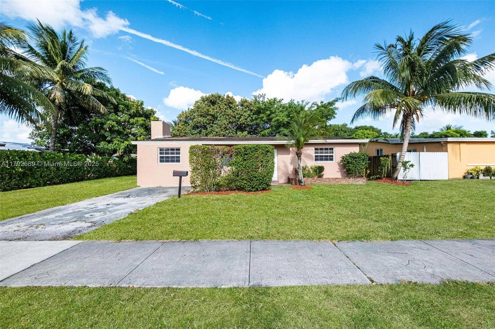 Hollywood, FL 33024,2821 N 74th Ave