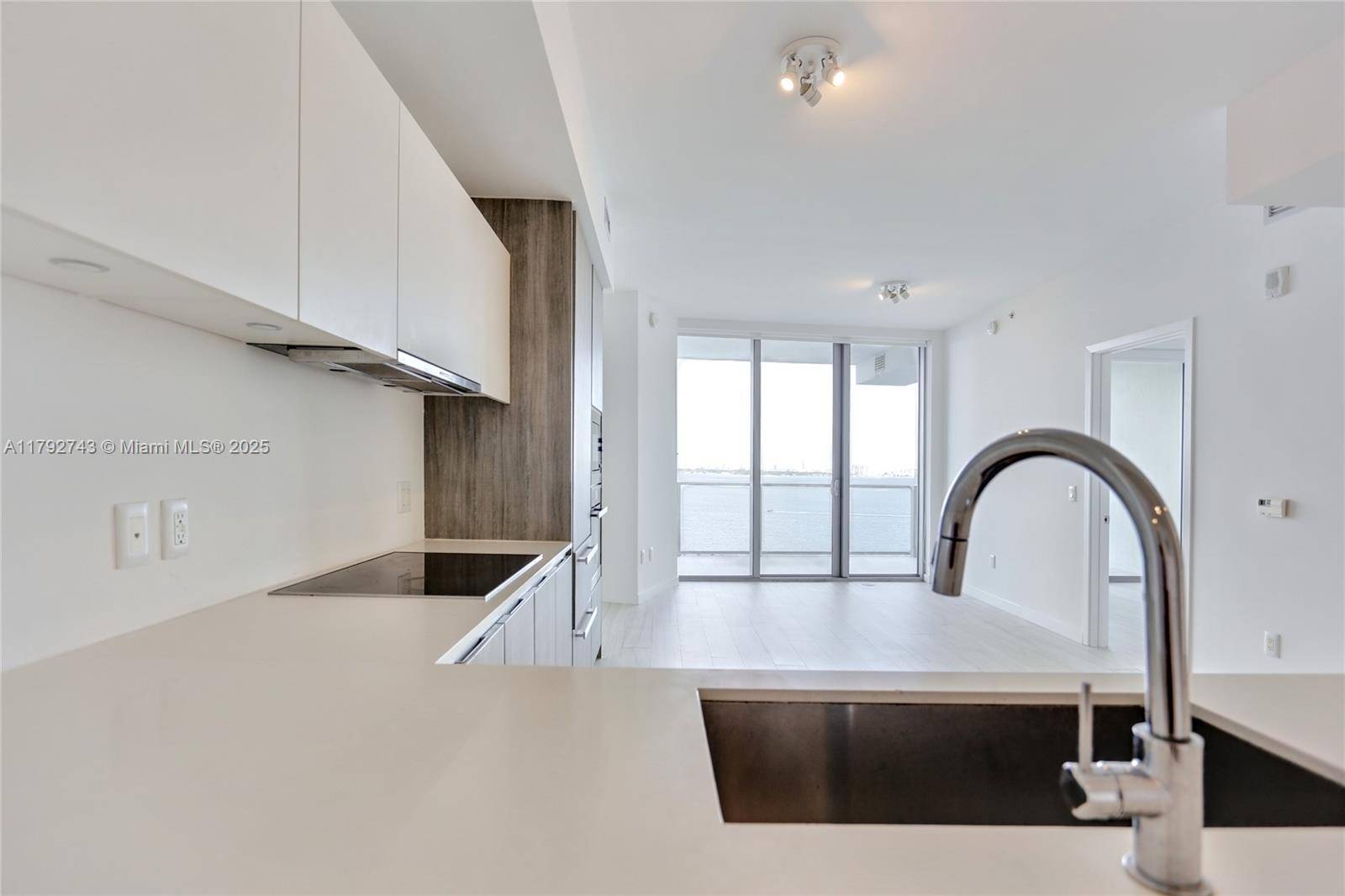 Miami, FL 33137,2900 NE 7th Avenue #1703