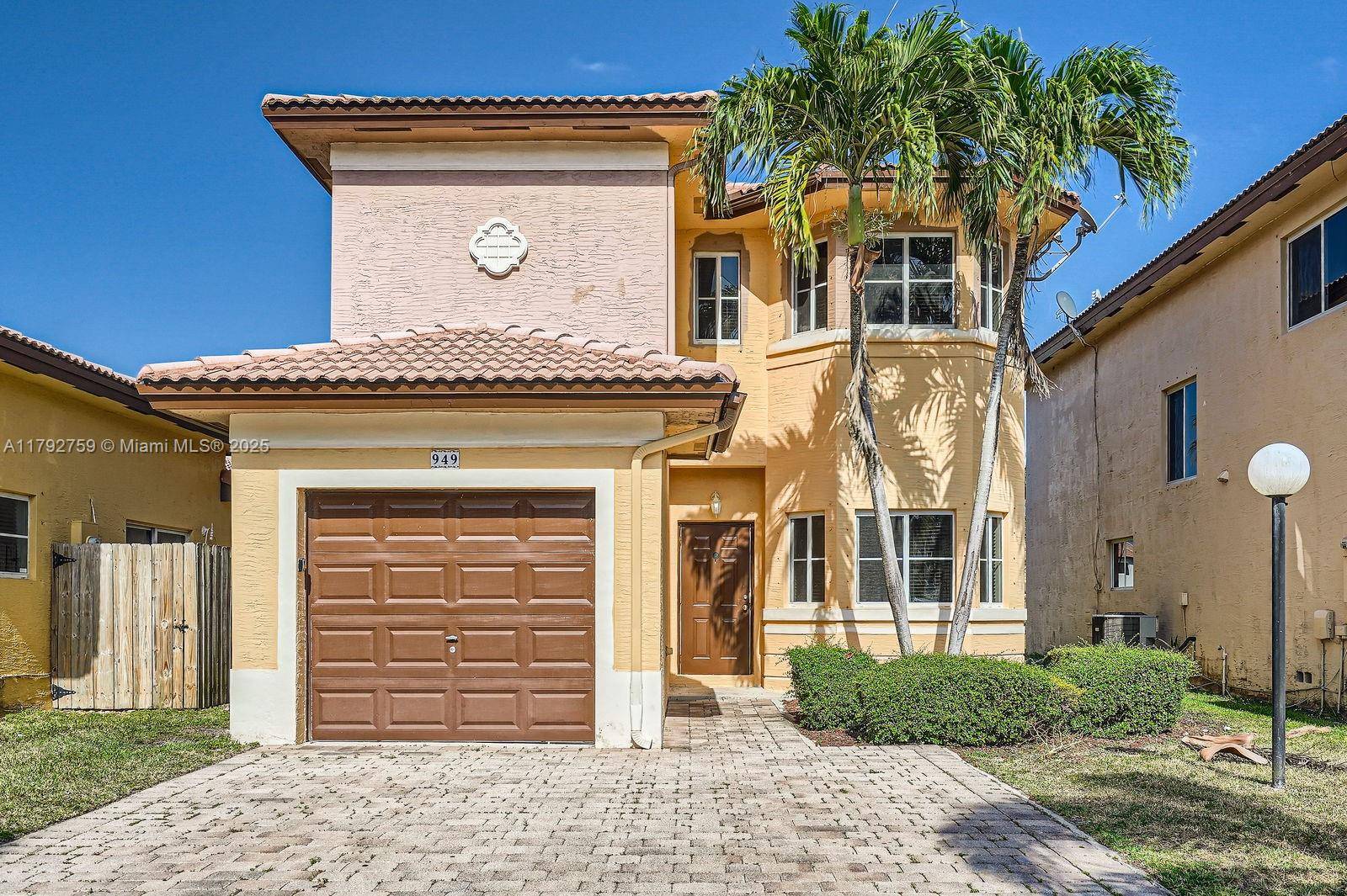 Homestead, FL 33033,949 NE 41st Ave