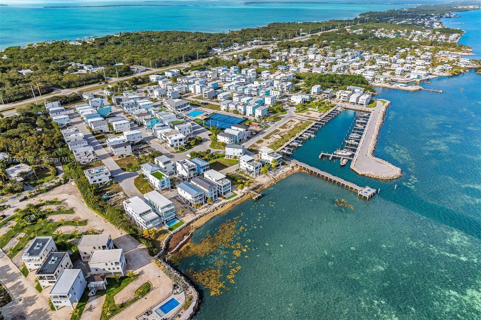 Key Largo, FL 33037,94825 Overseas Hwy #76