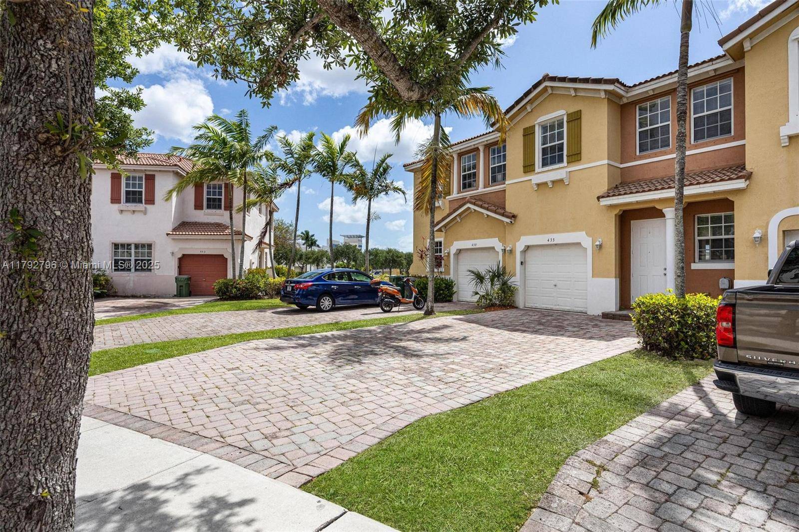 Homestead, FL 33033,433 NE 21st Ter