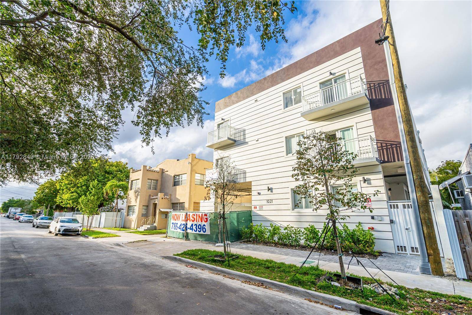 Miami, FL 33128,1021 NW 1st St #301