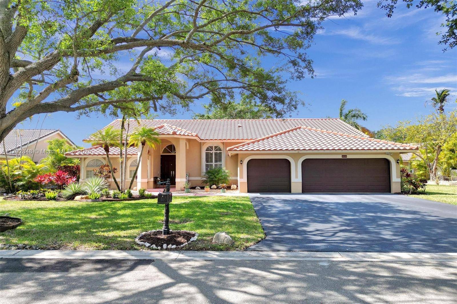 Coral Springs, FL 33076,10456 NW 48th Mnr
