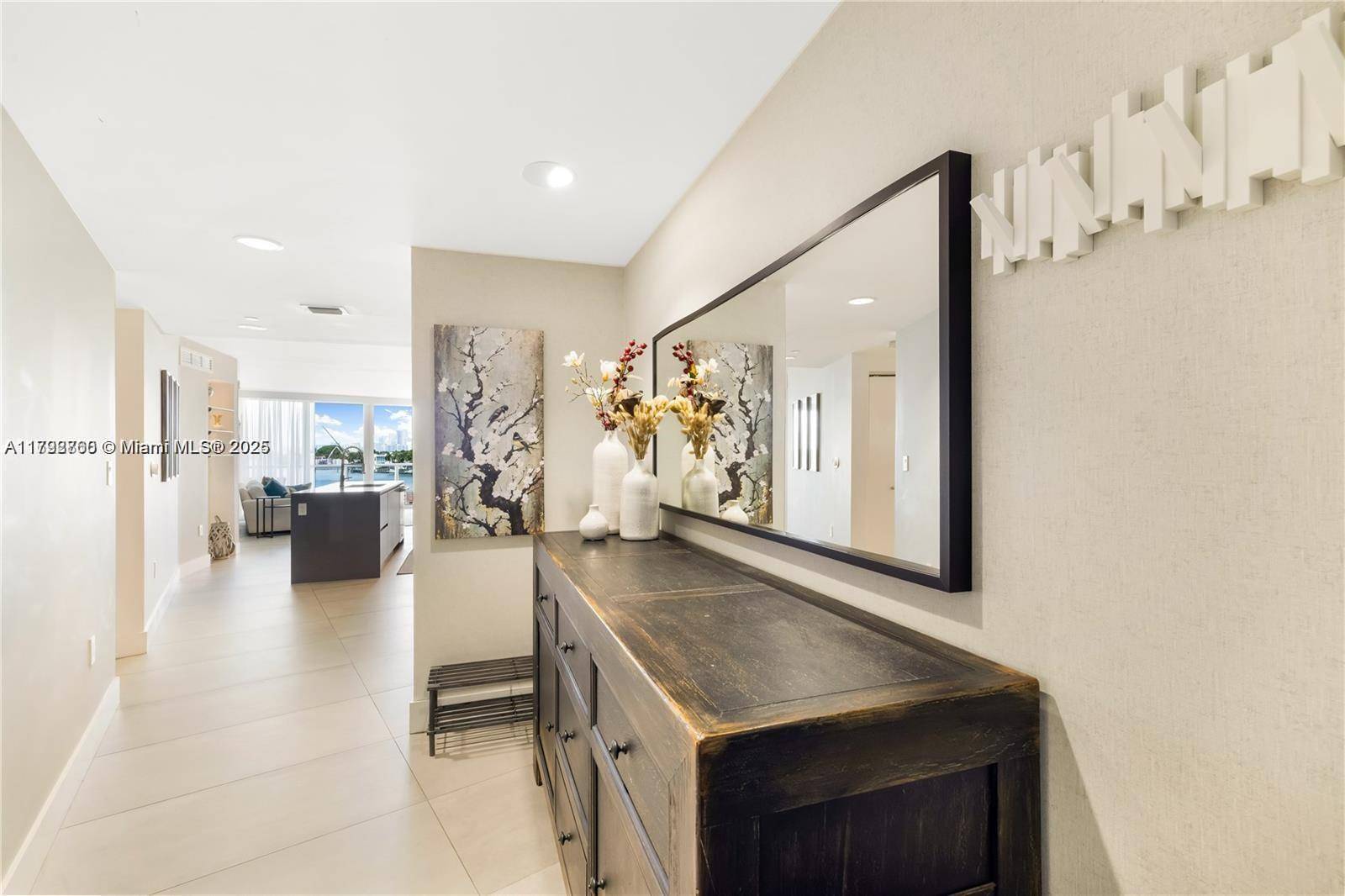 Bay Harbor Islands, FL 33154,9821 E Bay Harbor Dr #503