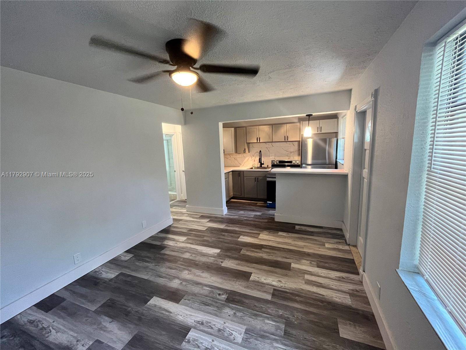 Hollywood, FL 33020,1610 S 19th Ave #E