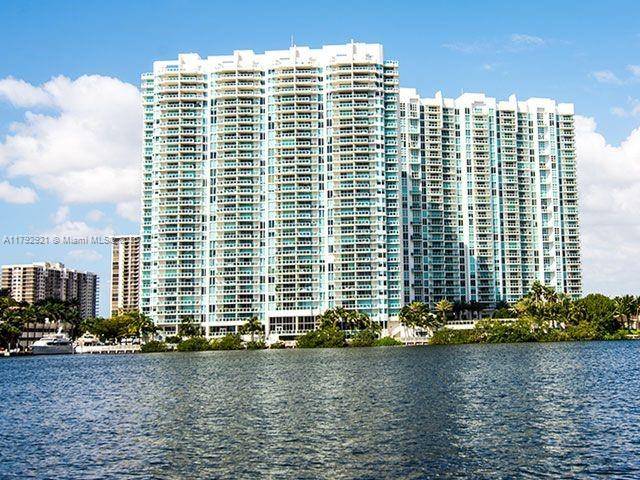 Aventura, FL 33160,3201 NE 183rd St #608