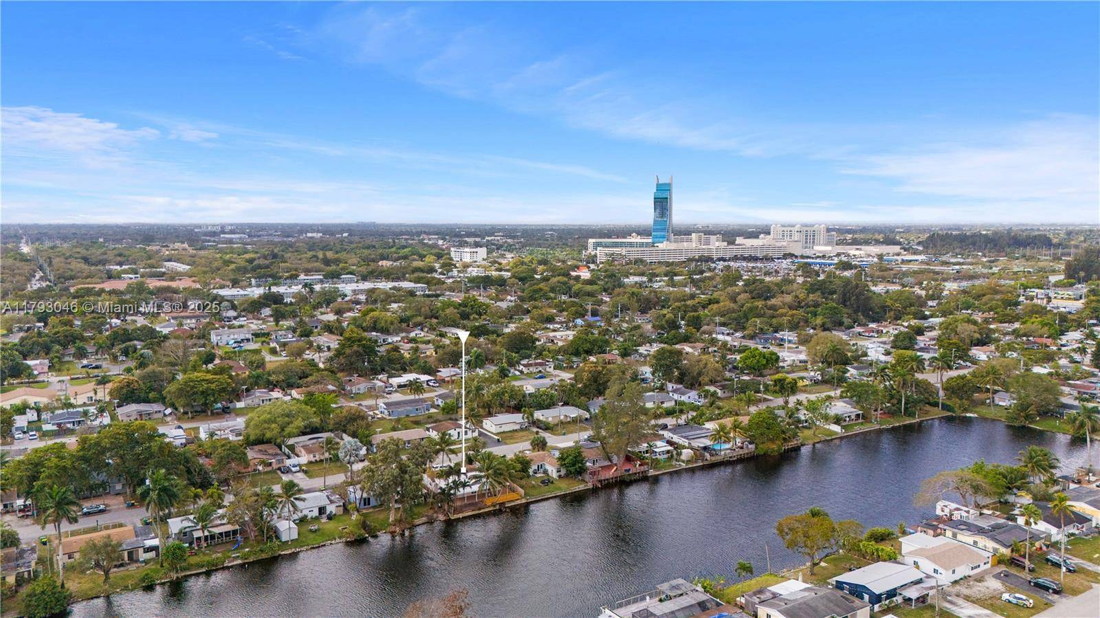 Dania Beach, FL 33314,4157 SW 49th Ct
