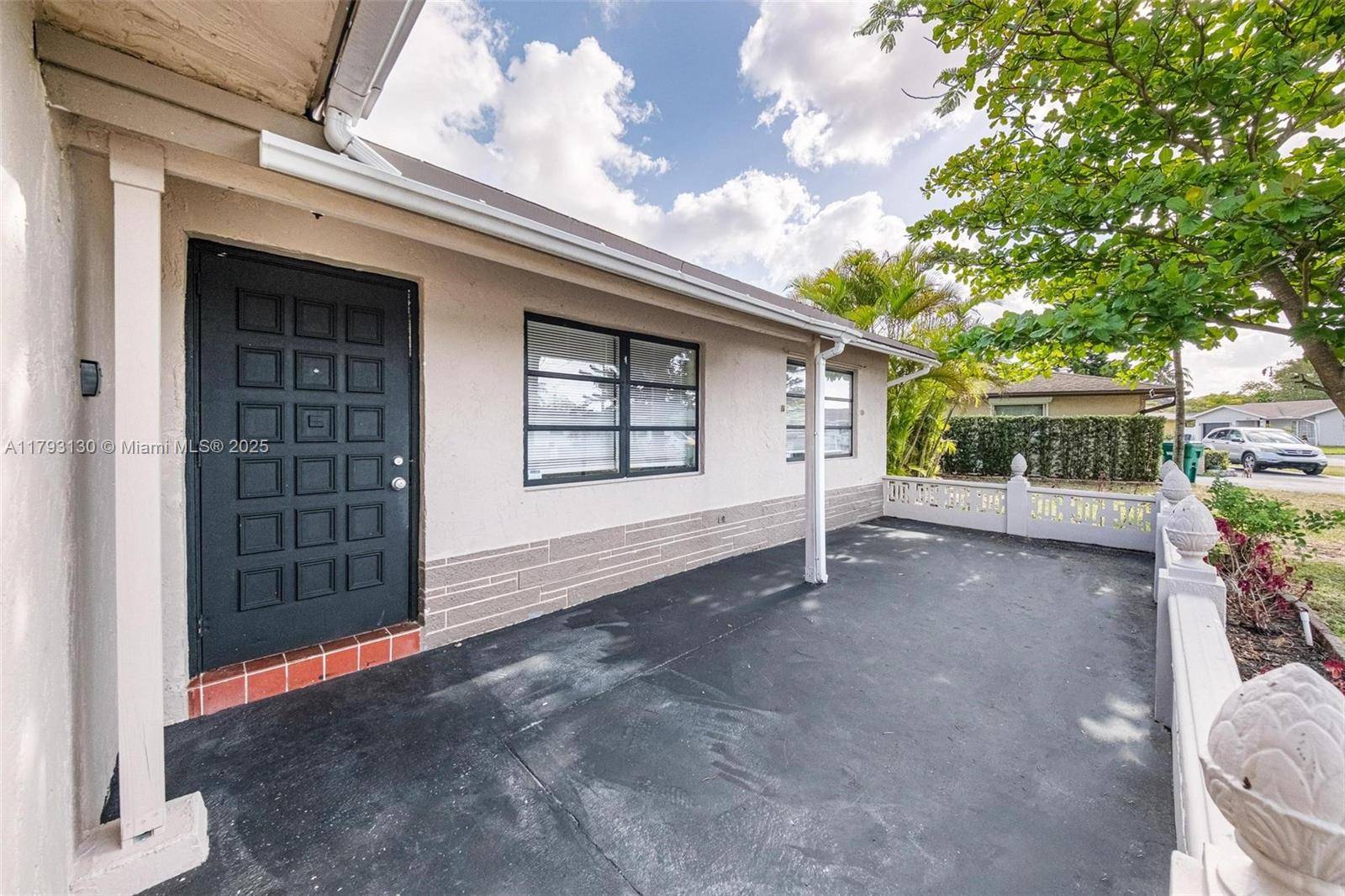 Tamarac, FL 33321,9103 NW 81st Ct