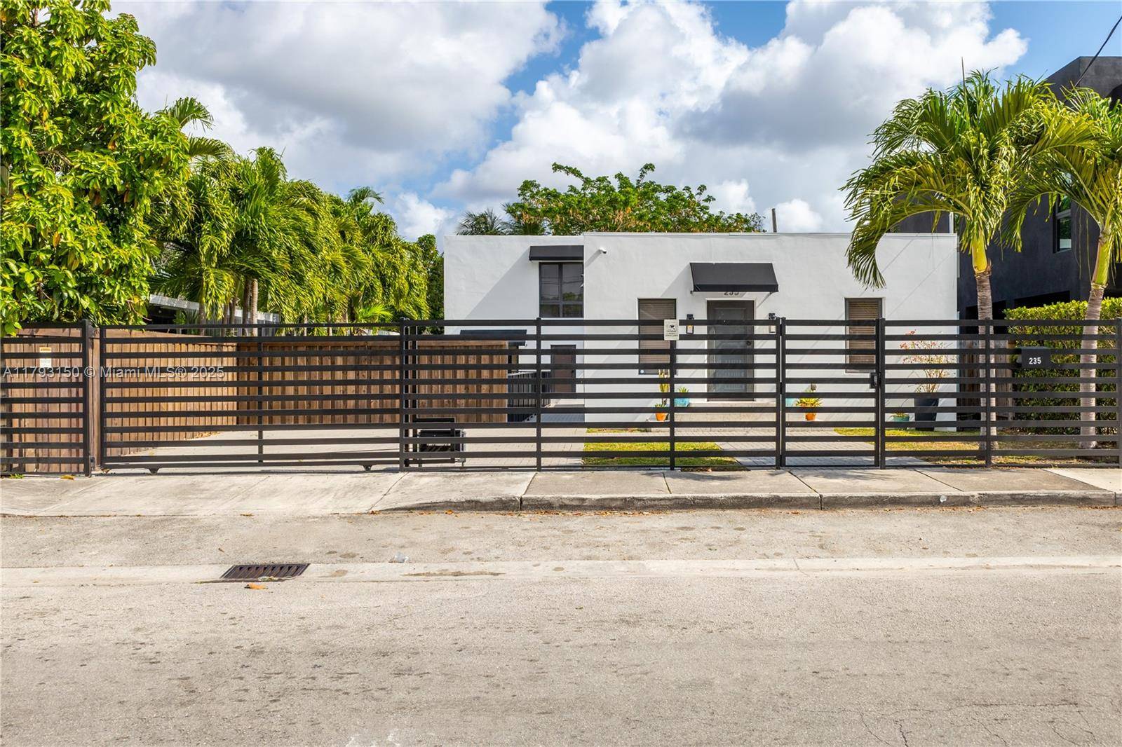 Miami, FL 33127,235 NW 39th St